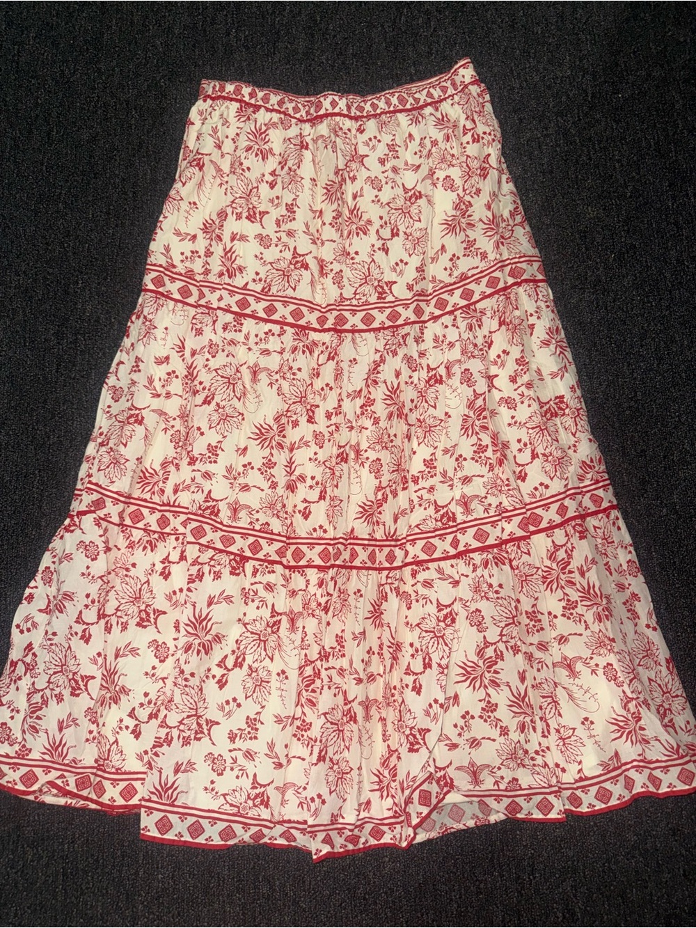 & Other Stories Cream Maxi Skirt with Red Floral Print